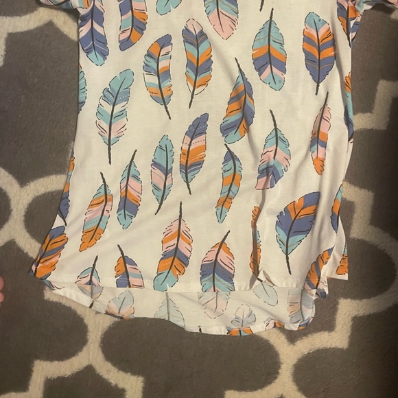 Lularoe classic t - Picture 2 of 2